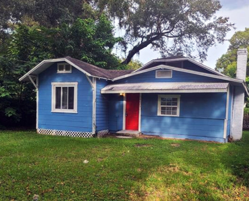 8009 N. 14th Street, Tampa, FL 33604